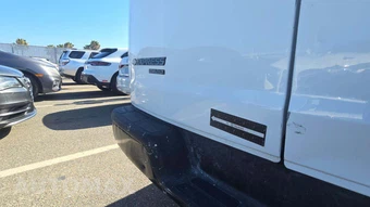 2014 Chevrolet Express 1500 Cargo Van 1WT 135.0" WB – miniatura 38