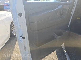 2014 Chevrolet Express 1500 Cargo Van 1WT 135.0" WB – miniatura 9