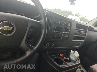 2014 Chevrolet Express 1500 Cargo Van 1WT 135.0" WB – miniatura 11