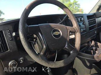 2014 Chevrolet Express 1500 Cargo Van 1WT 135.0" WB – miniatura 10