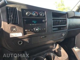 2014 Chevrolet Express 1500 Cargo Van 1WT 135.0" WB – miniatura 11