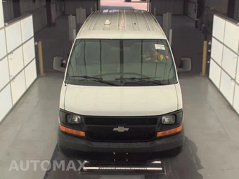 2014 Chevrolet Express 1500 Cargo Van 1WT 135.0" WB – miniatura 2