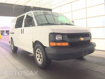 2014 Chevrolet Express 1500 Cargo Van 1WT 135.0" WB - miniatura 3