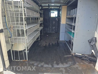 2014 Chevrolet Express 1500 Cargo Van 1WT 135.0" WB – miniatura 15