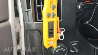 2014 Chevrolet Express 1500 Cargo Van 1WT 135.0" WB – miniatura 16