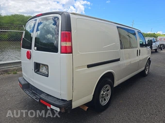 2014 Chevrolet Express 1500 Cargo Van 1WT 135.0" WB – miniatura 4