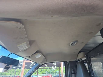 2014 Chevrolet Express 1500 Cargo Van 1WT 135.0" WB – miniatura 21