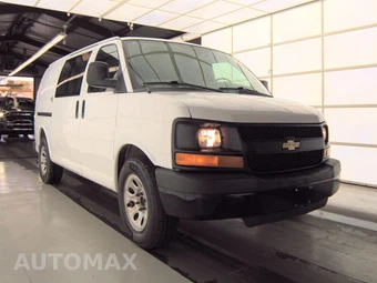 2014 Chevrolet Express 1500 Cargo Van 1WT 135.0" WB – miniatura 3