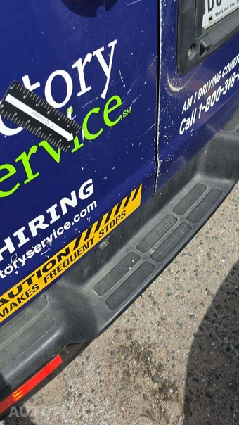 2014 Chevrolet Express 1500 Cargo Van 1WT 135.0" WB – miniatura 39
