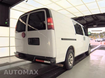 2014 Chevrolet Express 1500 Cargo Van 1WT 135.0" WB – miniatura 4