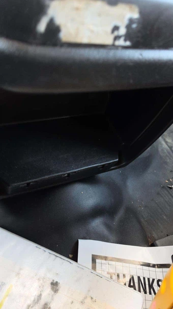 2014 Chevrolet Express 1500 Cargo Van 1WT 135.0" WB – miniatura 52