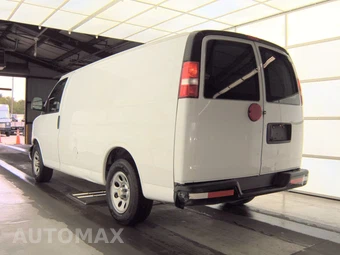 2014 Chevrolet Express 1500 Cargo Van 1WT 135.0" WB – miniatura 6