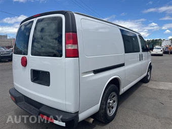 2014 Chevrolet Express 1500 Cargo Van 1WT 135.0" WB - miniatura 17