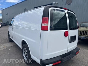 2014 Chevrolet Express 1500 Cargo Van 1WT 135.0" WB - miniatura 38