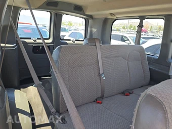 2014 Chevrolet Express 1500 Passenger Van LT 1LT 135.0" WB - miniatura 13