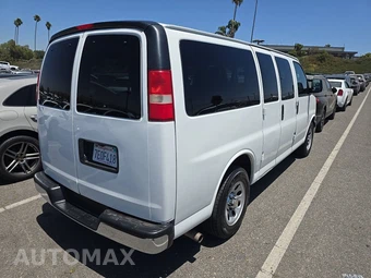 2014 Chevrolet Express 1500 Passenger Van LT 1LT 135.0" WB - miniatura 4