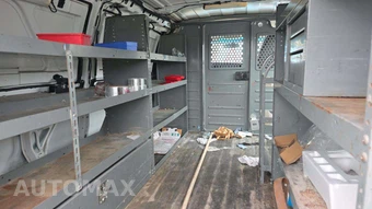 2014 Chevrolet Express 2500 Cargo Van 1WT 135.0" WB – miniatura 18