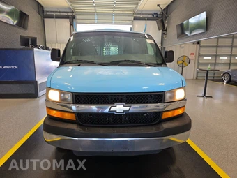 2014 Chevrolet Express 2500 Cargo Van 1WT 135.0" WB – miniatura 2