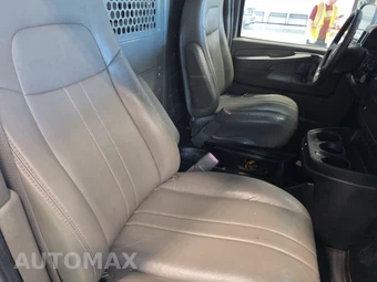 2014 Chevrolet Express 2500 Cargo Van 1WT 135.0" WB – miniatura 8