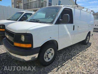 2014 Chevrolet Express 2500 Cargo Van 1WT 135.0" WB