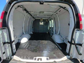 2014 Chevrolet Express 2500 Cargo Van 1WT 135.0" WB - miniatura 14