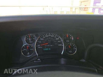 2014 Chevrolet Express 2500 Cargo Van 1WT 135.0" WB - miniatura 9