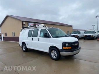 2014 Chevrolet Express 2500 Cargo Van 1WT 135.0" WB - miniatura 2