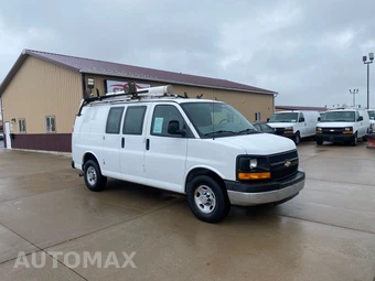 2014 Chevrolet Express 2500 Cargo Van 1WT 135.0" WB - miniatura 5