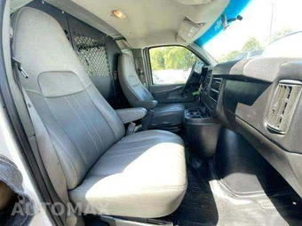 2014 Chevrolet Express 2500 Cargo Van 1WT 135.0" WB – miniatura 15