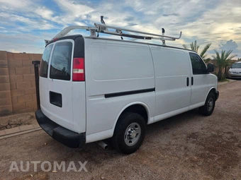 2014 Chevrolet Express 2500 Cargo Van 1WT 135.0" WB - miniatura 34