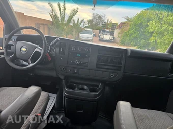 2014 Chevrolet Express 2500 Cargo Van 1WT 135.0" WB - miniatura 40