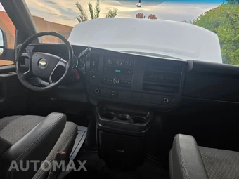 2014 Chevrolet Express 2500 Cargo Van 1WT 135.0" WB - miniatura 48