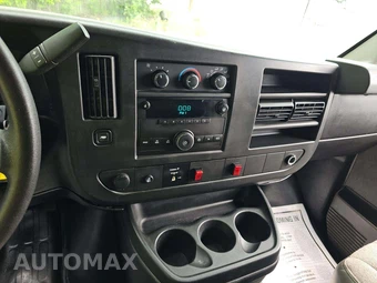 2014 Chevrolet Express 2500 Cargo Van 1WT 135.0" WB - miniatura 10