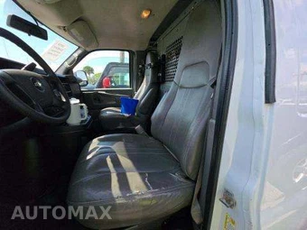 2014 Chevrolet Express 2500 Cargo Van 1WT 135.0" WB - miniatura 6