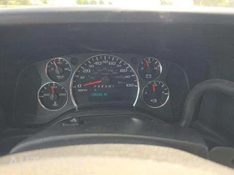 2014 Chevrolet Express 2500 Cargo Van 1WT 135.0" WB - miniatura 9