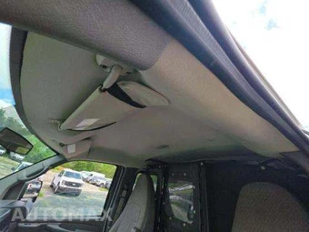 2014 Chevrolet Express 2500 Cargo Van 1WT 135.0" WB – miniatura 11