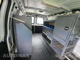 2014 Chevrolet Express 2500 Cargo Van 1WT 135.0" WB – miniatura 13