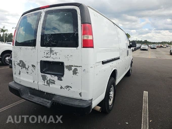 2014 Chevrolet Express 2500 Cargo Van 1WT 135.0" WB - miniatura 4
