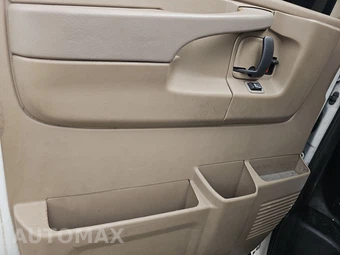 2014 Chevrolet Express 2500 Cargo Van 1WT 135.0" WB - miniatura 9