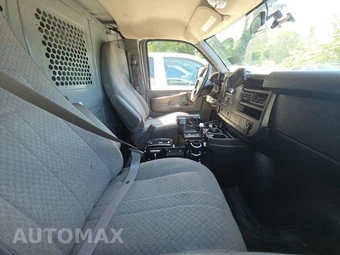 2014 Chevrolet Express 2500 Cargo Van 1WT 135.0" WB – miniatura 21