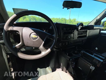 2014 Chevrolet Express 2500 Cargo Van 1WT 135.0" WB – miniatura 3