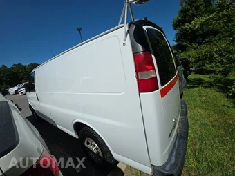 2014 Chevrolet Express 2500 Cargo Van 1WT 135.0" WB – miniatura 4