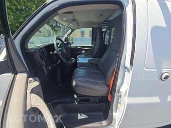 2014 Chevrolet Express 2500 Cargo Van 1WT 135.0" WB – miniatura 6