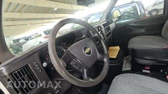 2014 Chevrolet Express 2500 Cargo Van 1WT 135.0" WB - miniatura 28