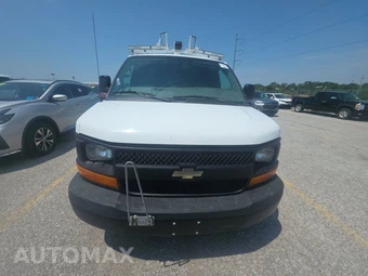2014 Chevrolet Express 2500 Cargo Van 1WT 135.0" WB – miniatura 2