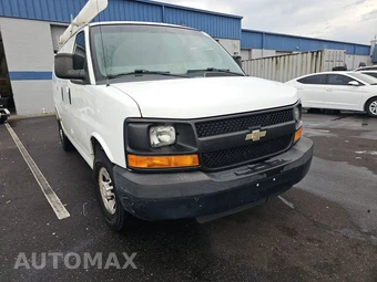 2014 Chevrolet Express 2500 Cargo Van 1WT 135.0" WB – miniatura 3