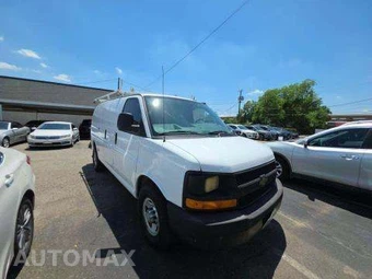 2014 Chevrolet Express 2500 Cargo Van 1WT 135.0" WB - miniatura 4