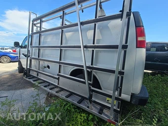 2014 Chevrolet Express 2500 Cargo Van 1WT 155.0" WB - miniatura 6