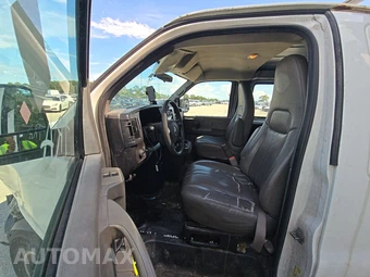 2014 Chevrolet Express 2500 Cargo Van 1WT 155.0" WB - miniatura 7