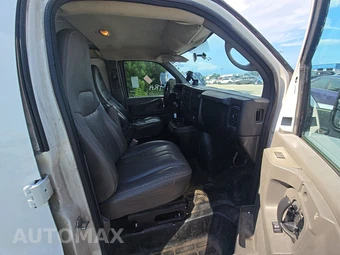 2014 Chevrolet Express 2500 Cargo Van 1WT 155.0" WB - miniatura 8